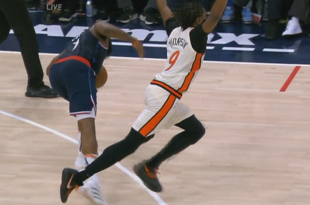 成人之美？奧薩爾犯規(guī) 送哈登上罰球線砍下50分！