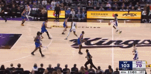 苦苦追趕！拉文中路突擊雙手暴扣 艾薩克-瓊斯籃下起飛補(bǔ)扣也有