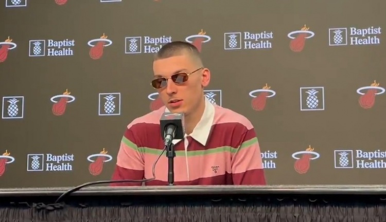 希羅談被絕殺慘遭9連?。汉茉愀?對此只能吸取教訓(xùn)&繼續(xù)下一場