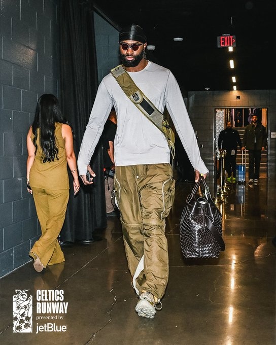 缺陣3場(chǎng)后回歸！綠軍官方：今日對(duì)陣國(guó)王杰倫-布朗可以出戰(zhàn)