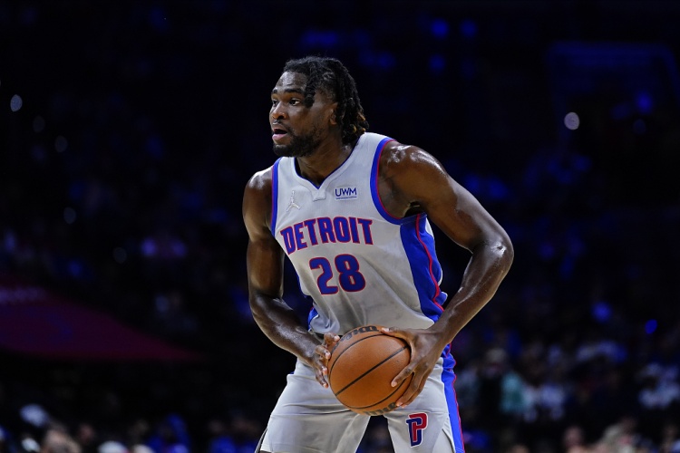 斯圖爾特：球隊(duì)防守表現(xiàn)不好 我們本應(yīng)開局更好地確立防守基調(diào)