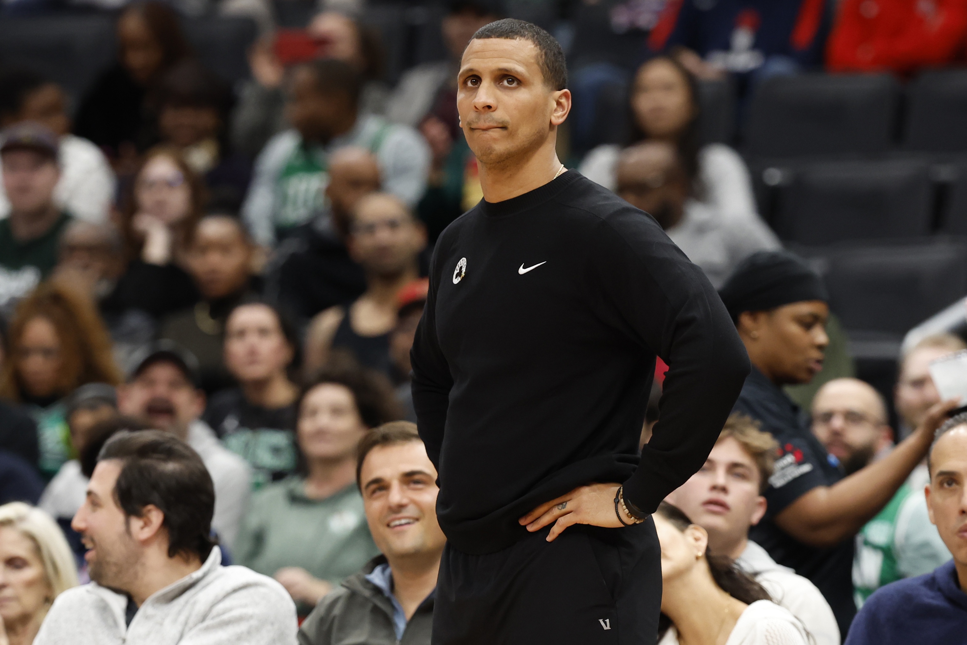 活塞內(nèi)線得分為62分！馬祖拉：他們?cè)趦?nèi)線突破方面做得非常出色