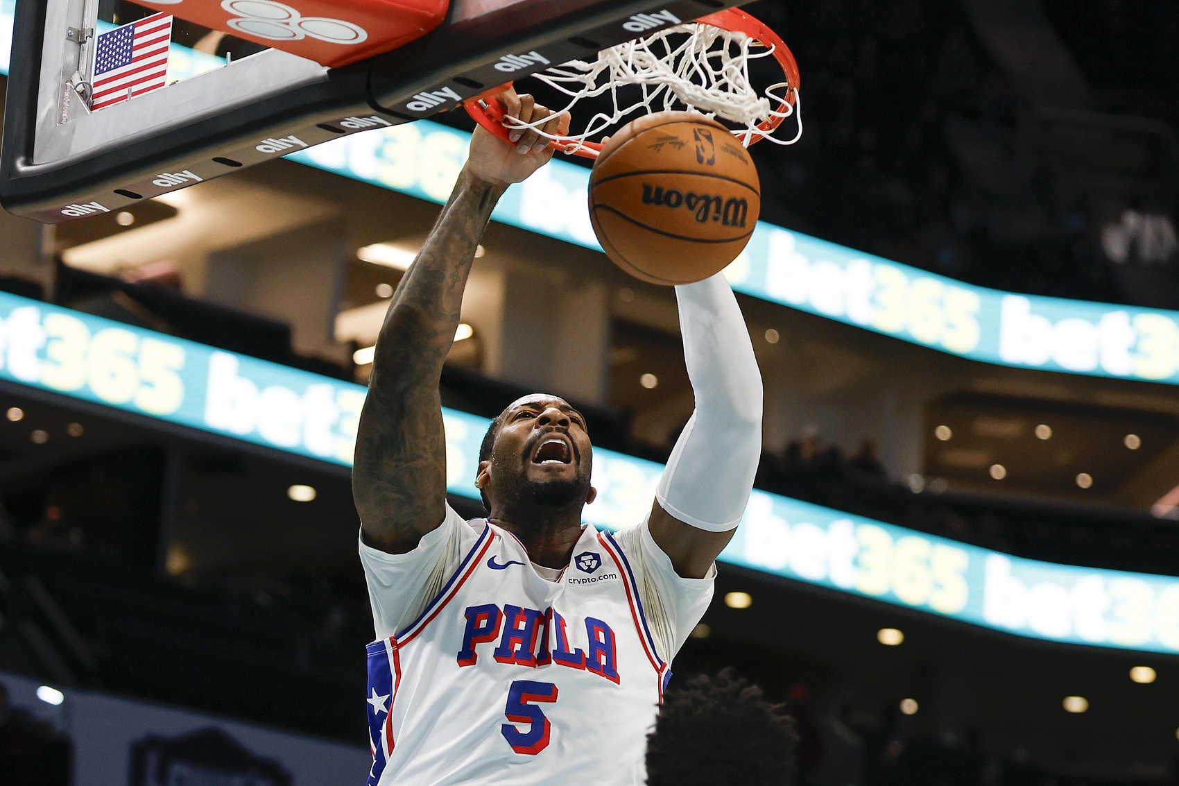 久違了！莊神本場(chǎng)砍下25分18籃板 上一次25+15還是2021年在騎士