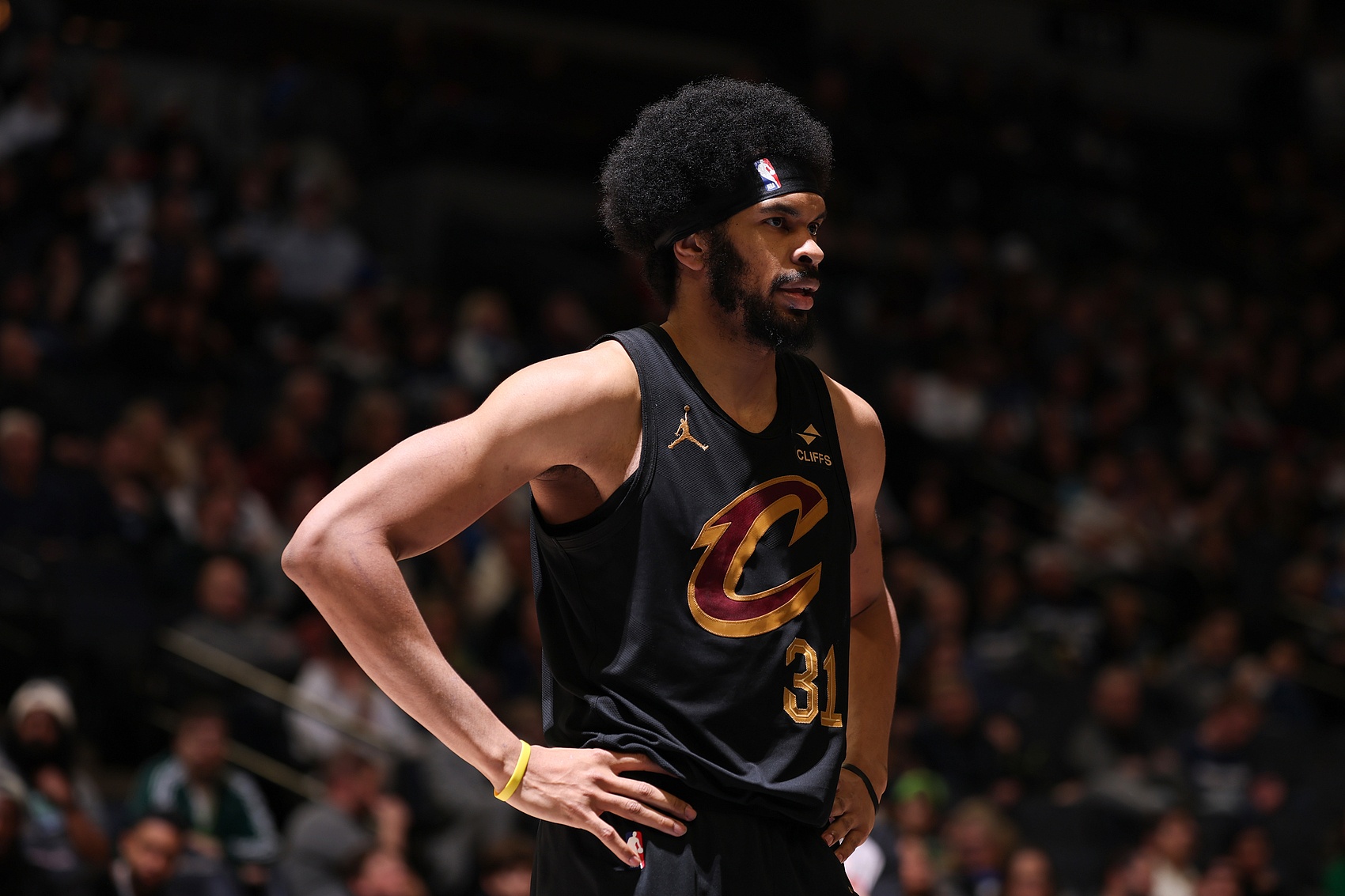 狀態(tài)火熱！賈勒特-阿倫11投10中&罰球5中5 得到25分17板3助2斷