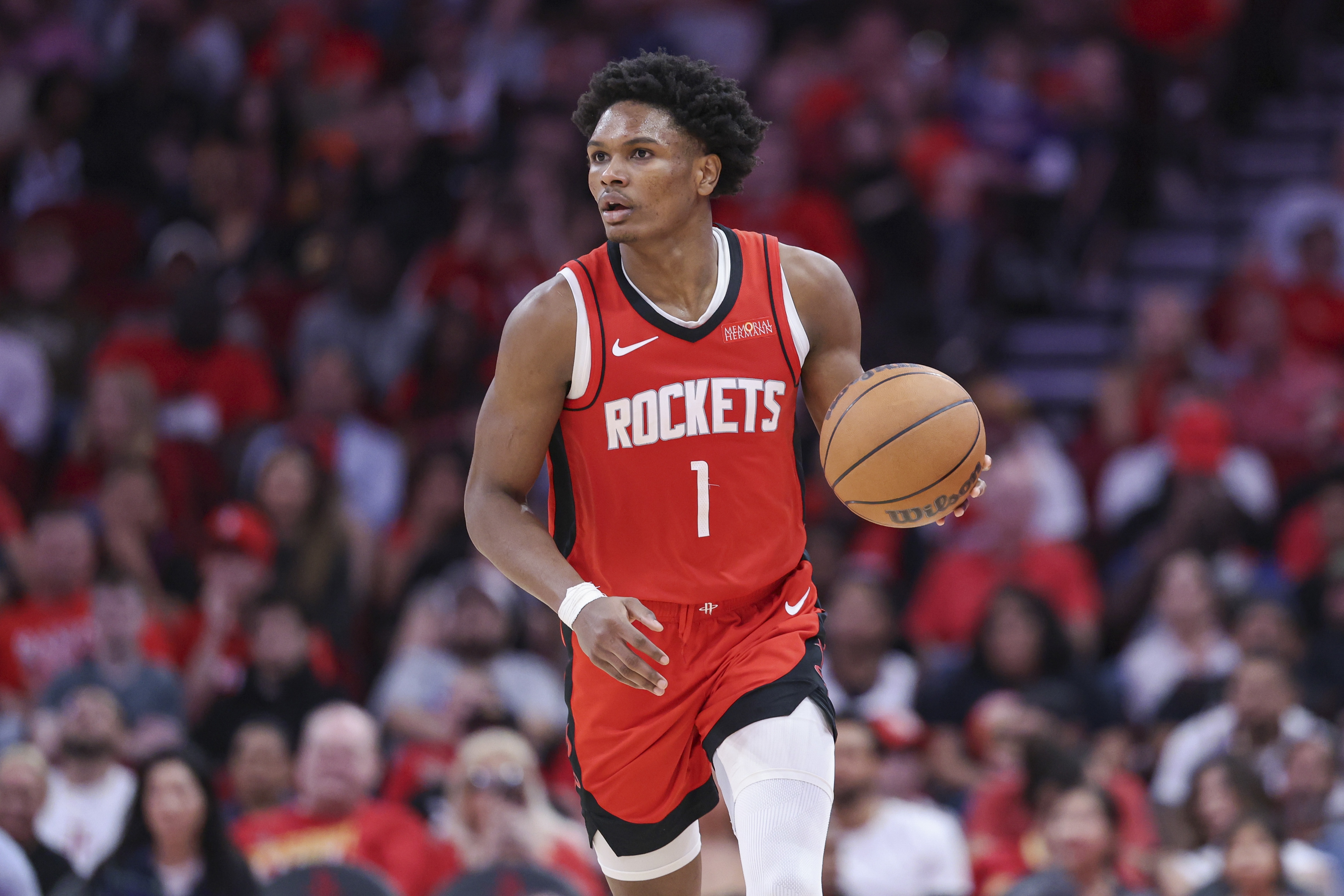 有點(diǎn)鐵！阿門11投5中&4罰0中 得11分6板3帽 5個進(jìn)球3個是扣籃