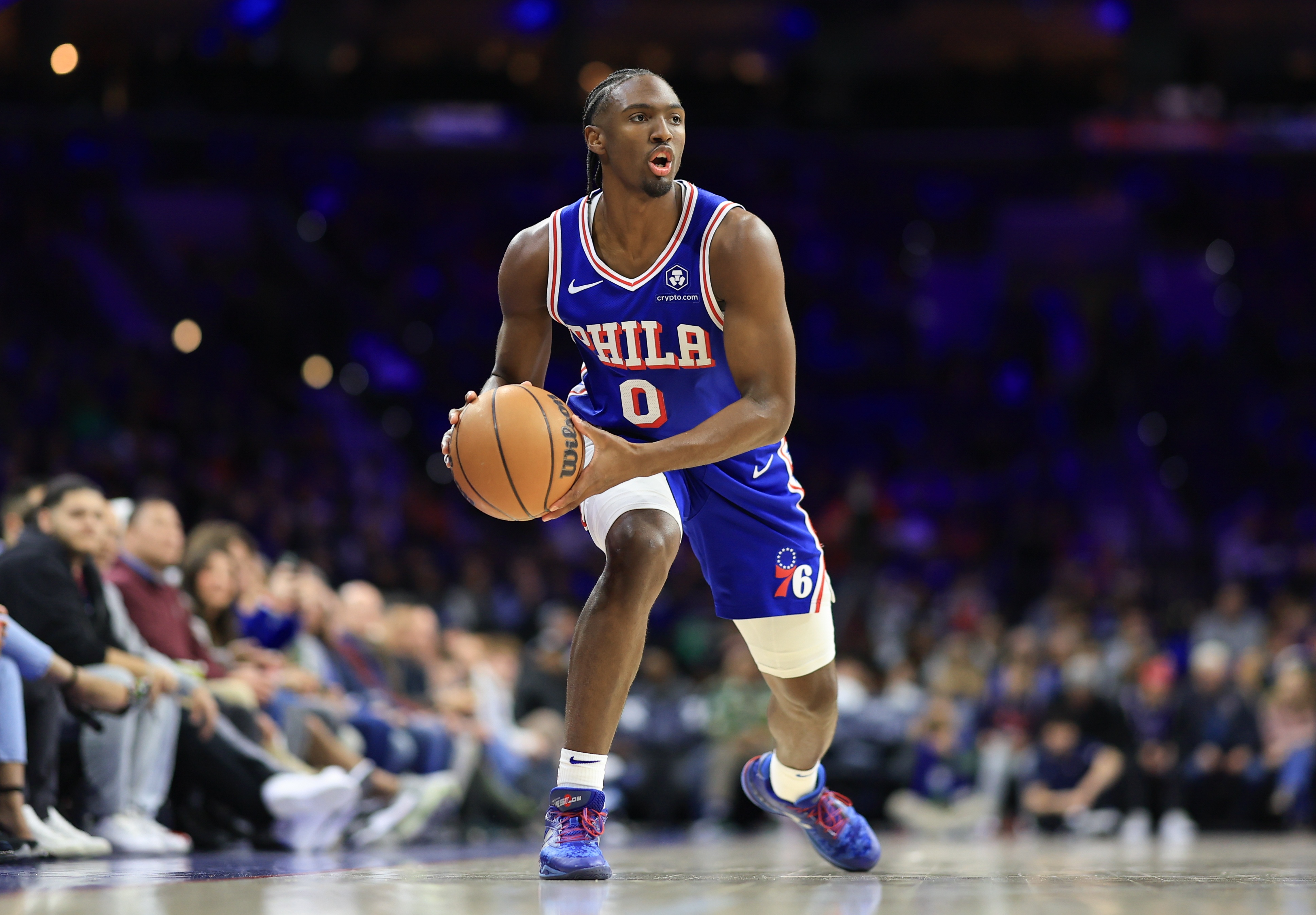 今天32投12中！馬克西：右手手指很疼但會(huì)沒事的 不會(huì)以此為借口