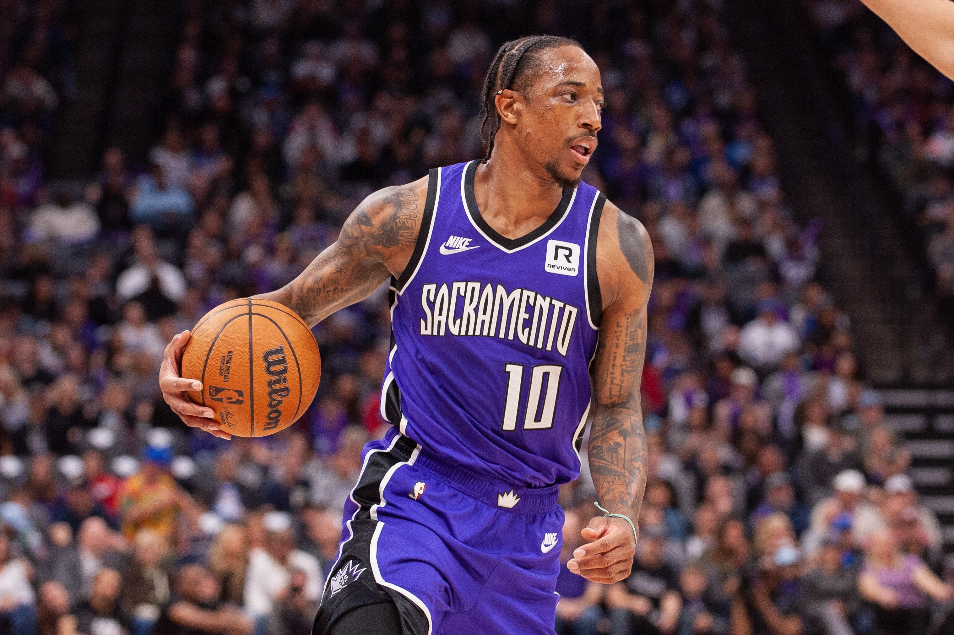 生涯得分突破25000分！德羅贊：現(xiàn)在還能保持高水平是一種幸運(yùn)