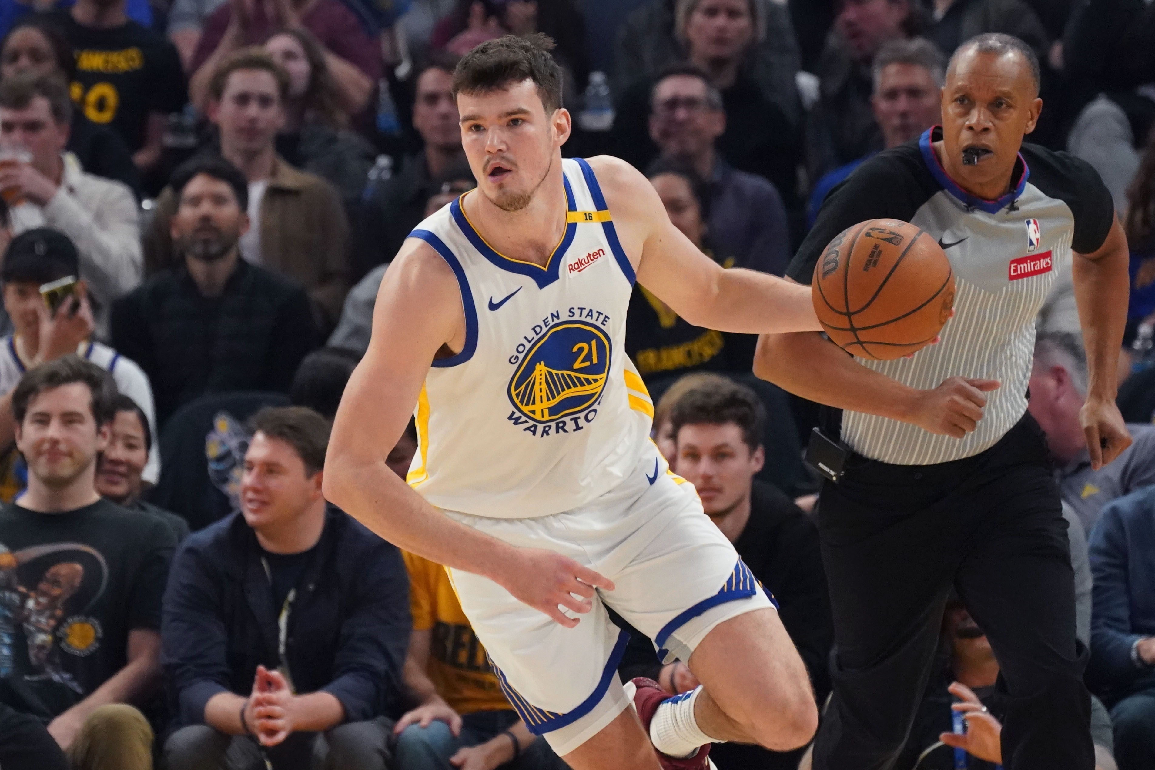 波斯特：追夢(mèng)是史上最獨(dú)特的防守者之一 他就是我們的防守基石！